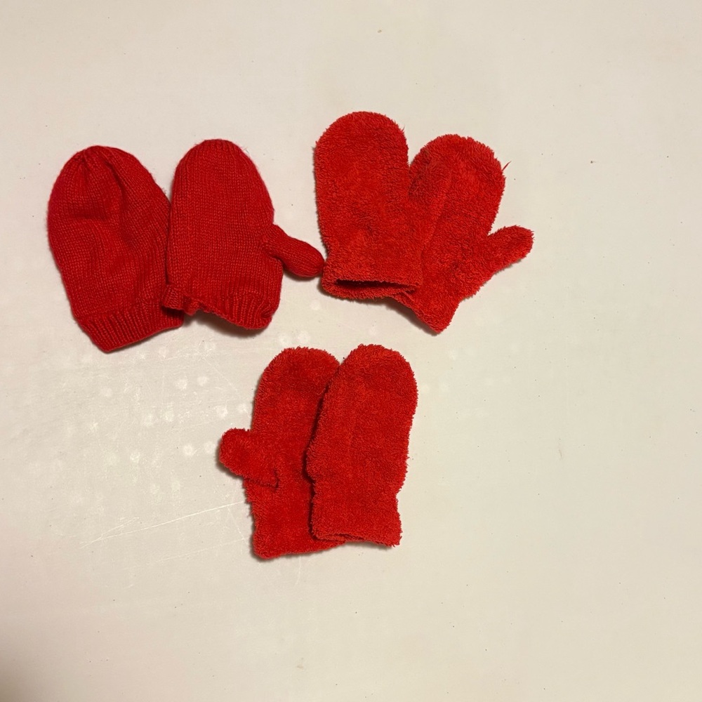 Kids Red Cozy Mittens Pack - 3 sets